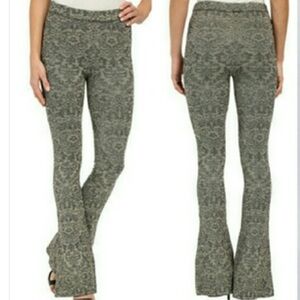 Free People jacquard metallic print stretch flare pants S